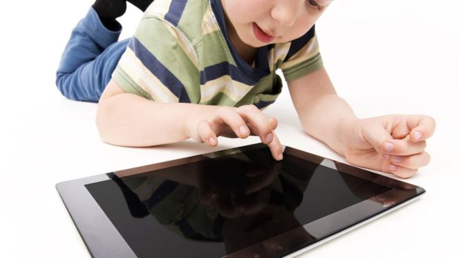 iPad bloqueado el niño que deshabilitó la tableta de su padre por 48 años